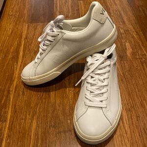 Veja Campo sneakers - all white size 6